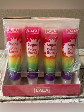 Itzy Lala long-Lasting Lip Moisturizer bundle - NIP